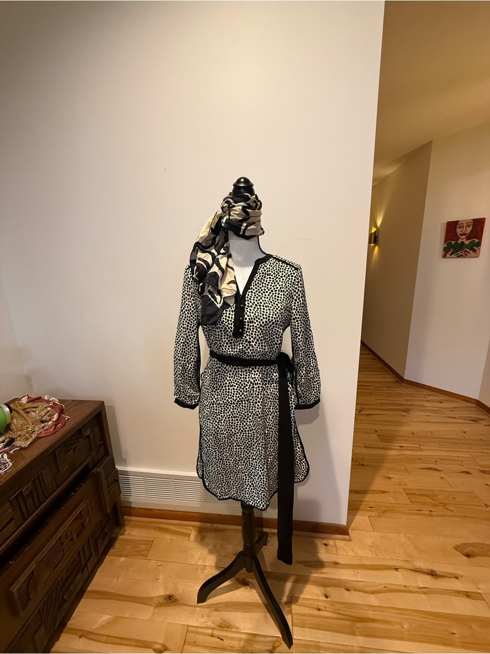Griffin Paris NWT Cream Dot Wrap Dress with Tie Belt - Picture 4 of 13